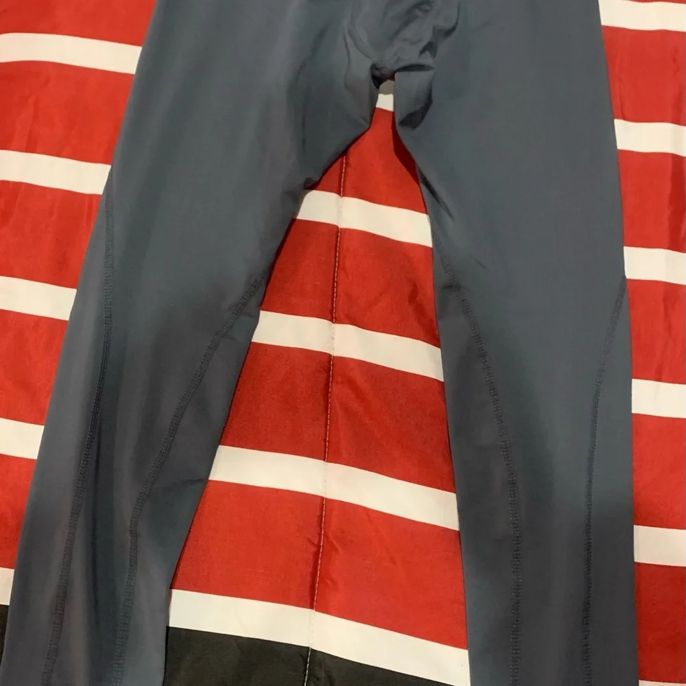 Legging - Picture 3 of 5
